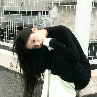 戴帽子的猫